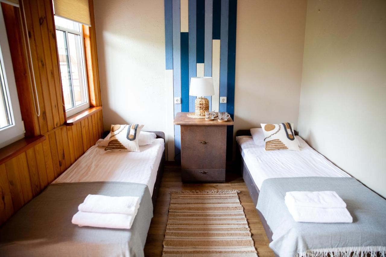 Hotel Melynojo Karpio Barza Kinty Esterno foto